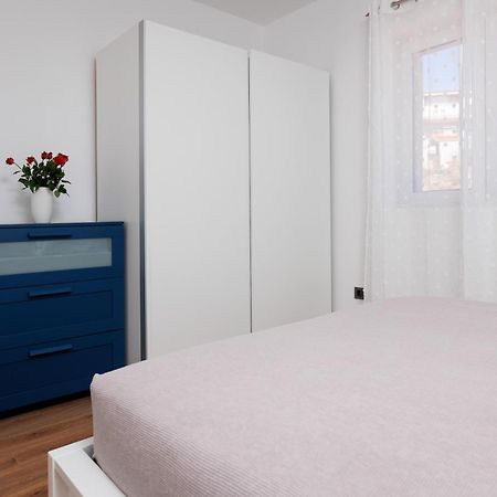 Summer Breeze Apartment - Quiet Place With A Spectacular View And A Garden Sibenik Exterior photo