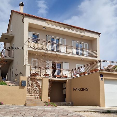 Summer Breeze Apartment - Quiet Place With A Spectacular View And A Garden Sibenik Exterior photo